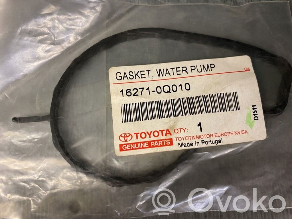 Toyota Yaris Vandens pompa 