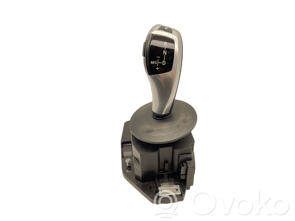 Gear shifter/selector   9213651,033810110