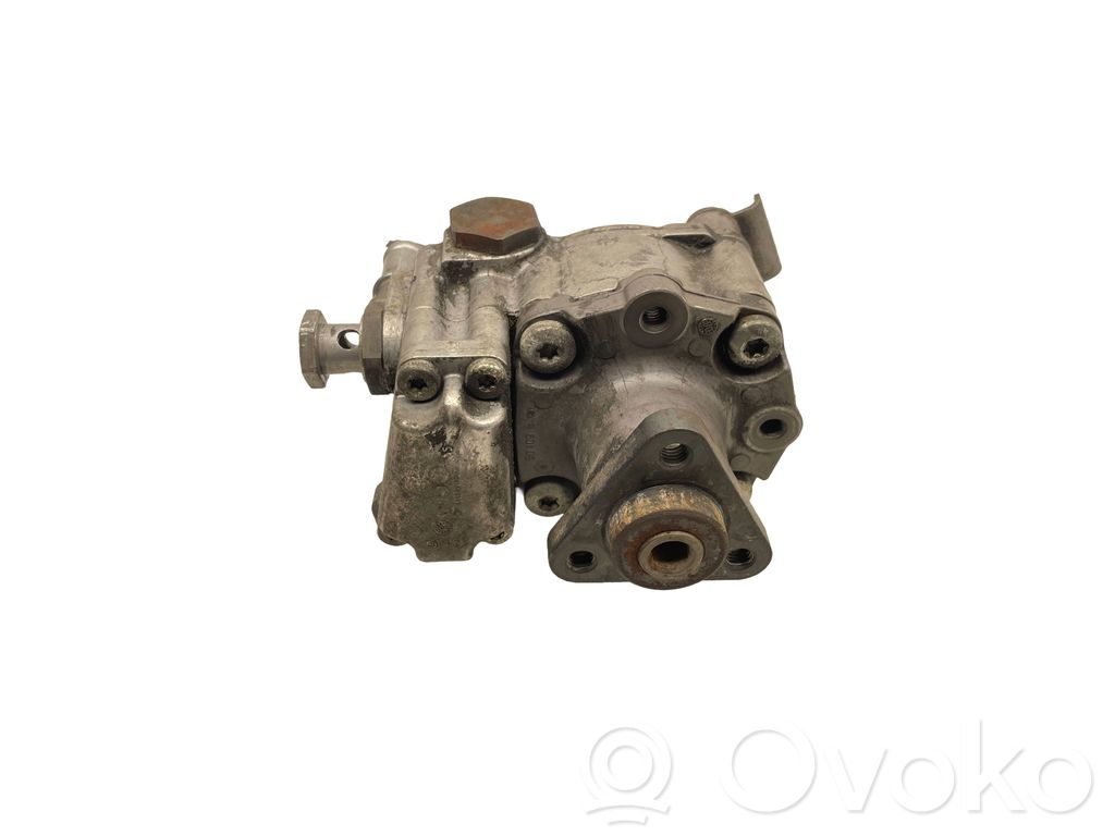 BMW 5 E60 E61 Power steering pump 