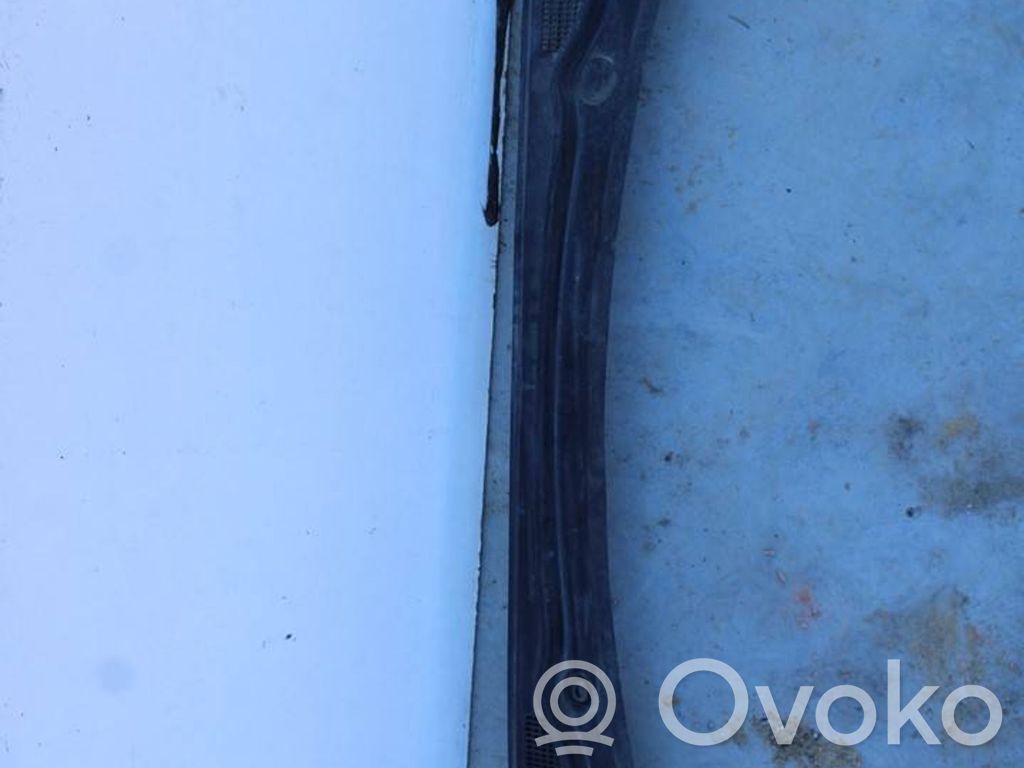 Renault Clio IV Apărătoare ștergătoare 