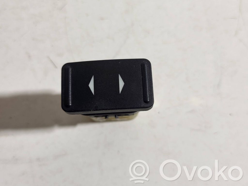 Ford Focus Electric window control switch 