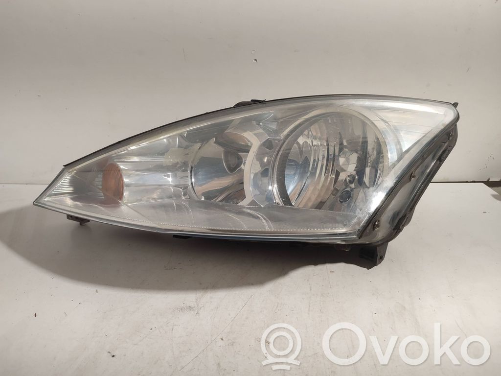 Ford Focus Headlight/headlamp 