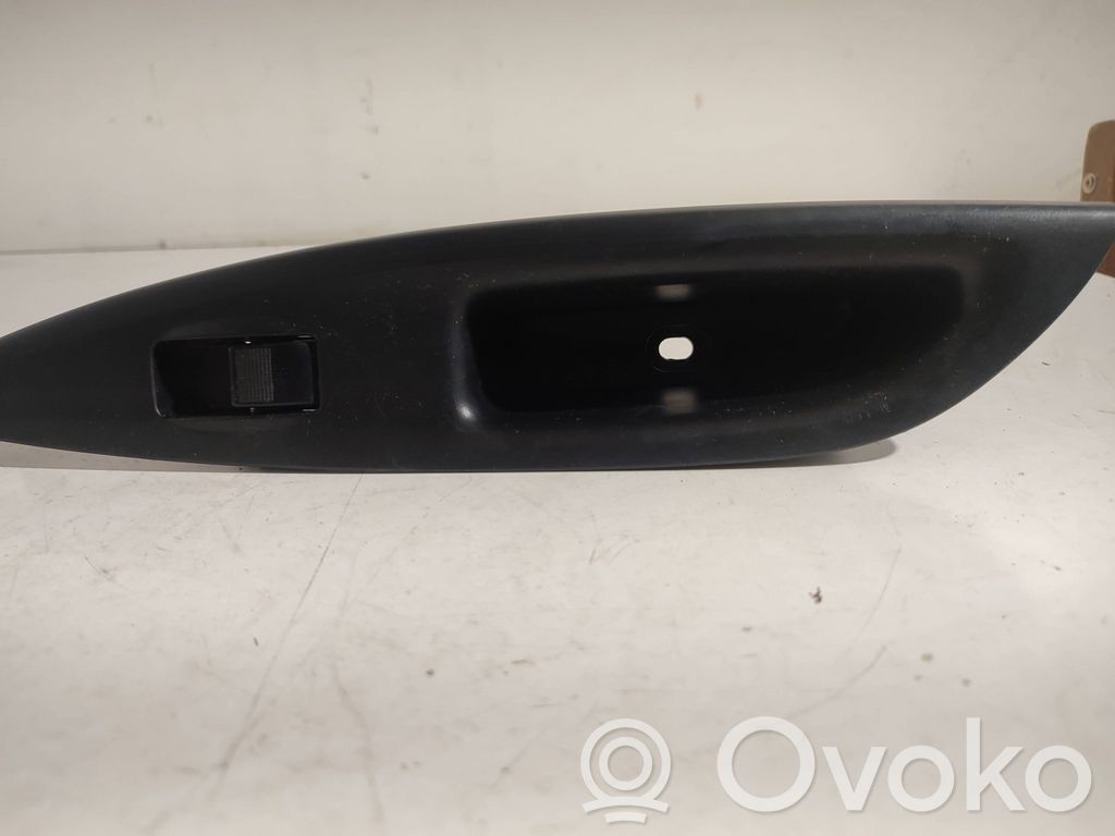Mazda 6 Electric window control switch 