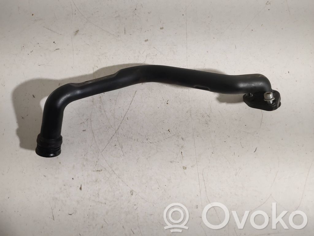 Volkswagen PASSAT B5 Breather hose/pipe 