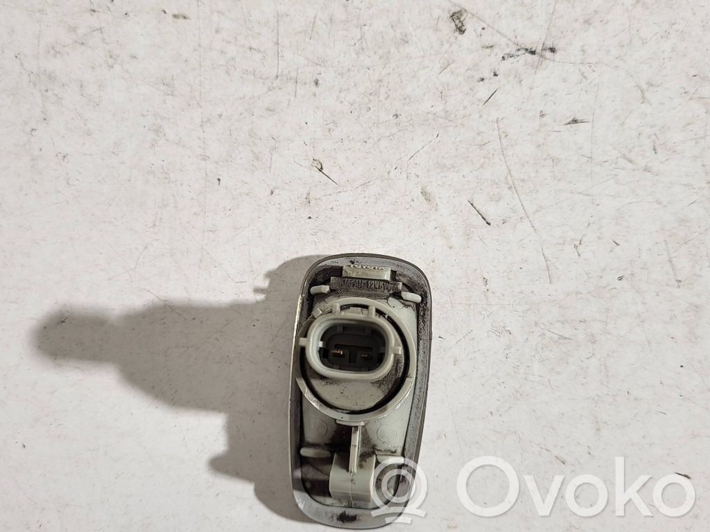 Toyota Yaris Front fender indicator light 