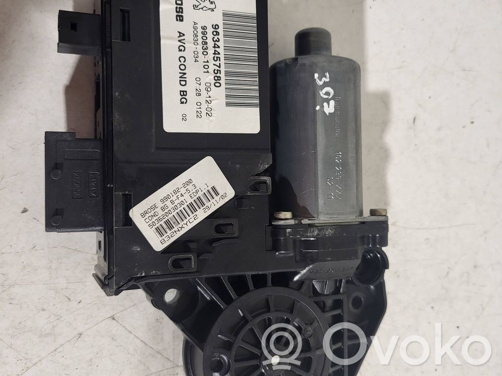 Peugeot 307 Silnik regulatora szyby drzwi przednich 