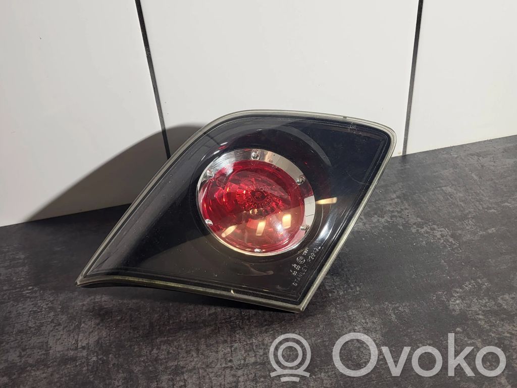 Mazda 3 I Tailgate rear/tail lights 