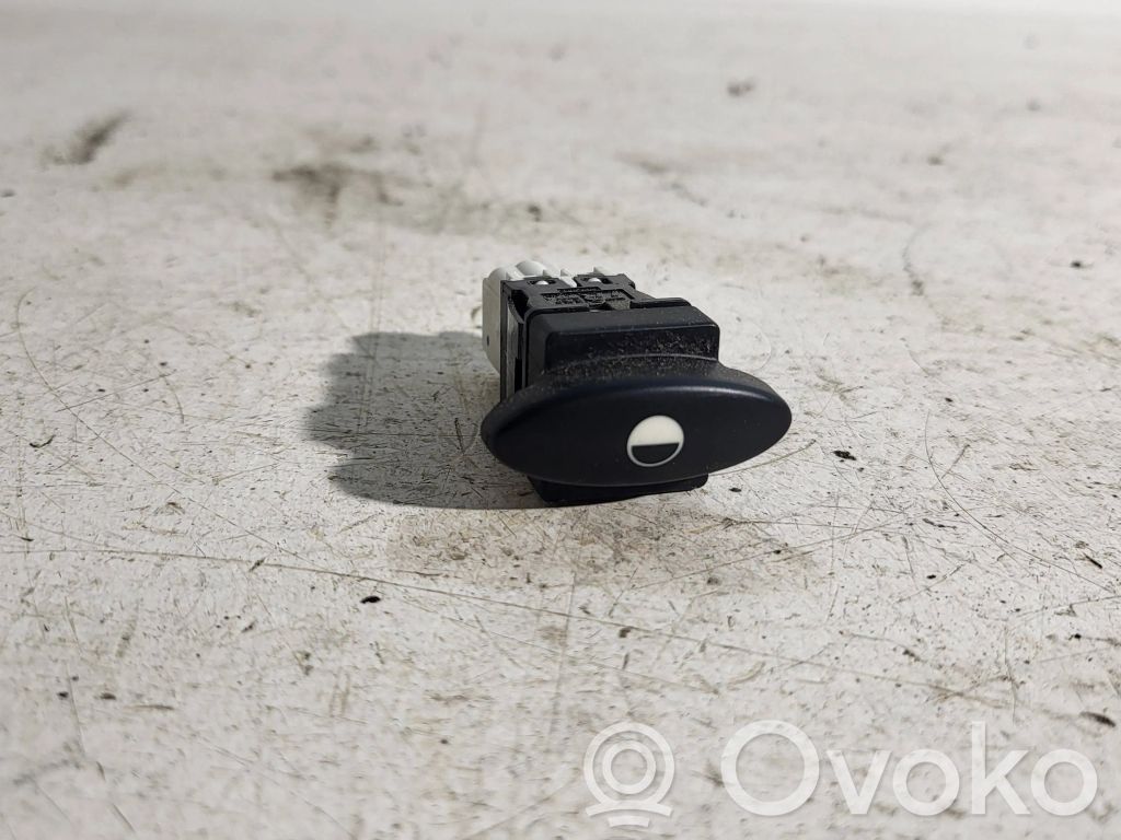 Interior lighting switch   231566