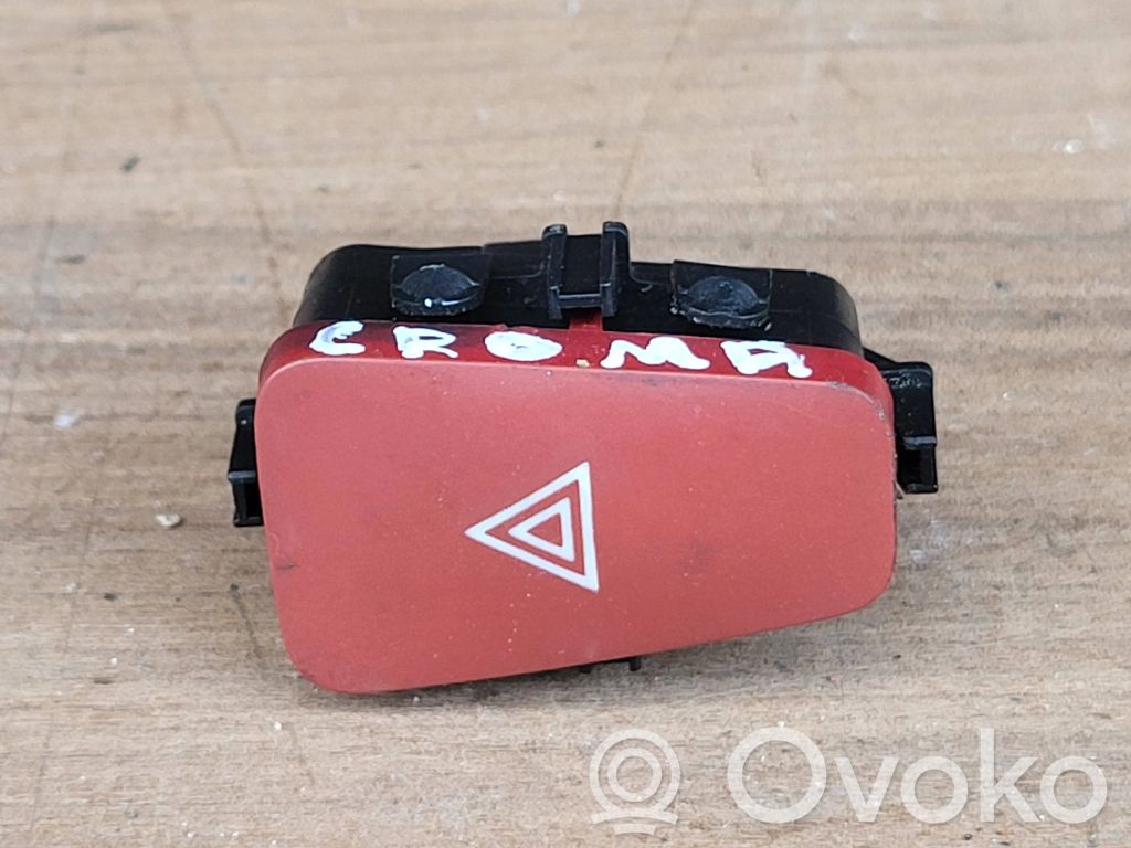 Fiat Croma Hazard light switch 