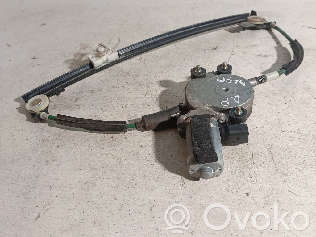 Alfa Romeo 147 Elektryczny podnośnik szyby drzwi 