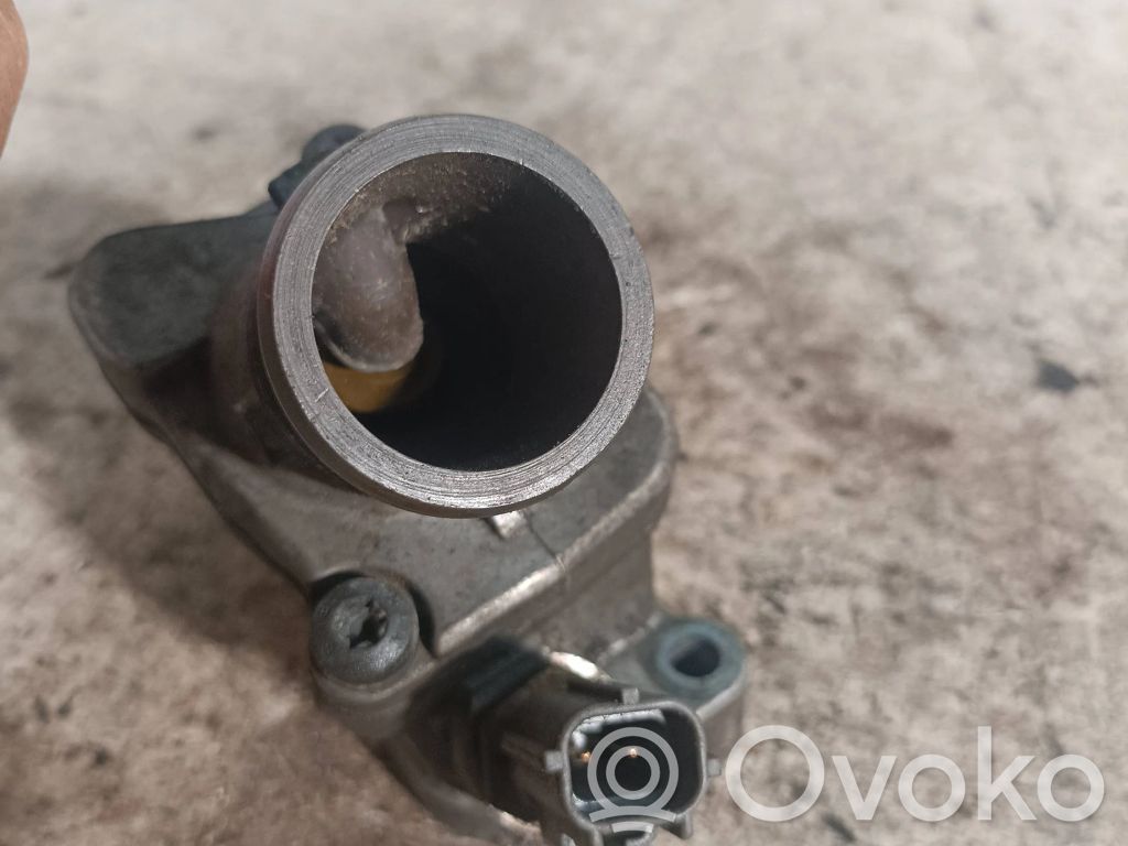 Volvo V70 Termostat / Obudowa termostatu 