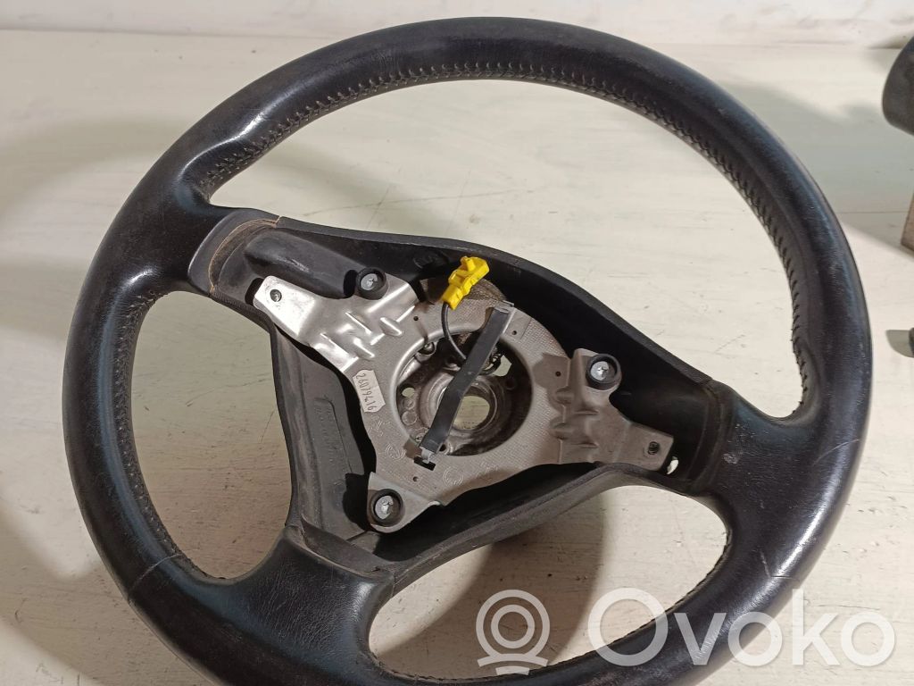 Audi A3 S3 8L Ohjauspyörä 