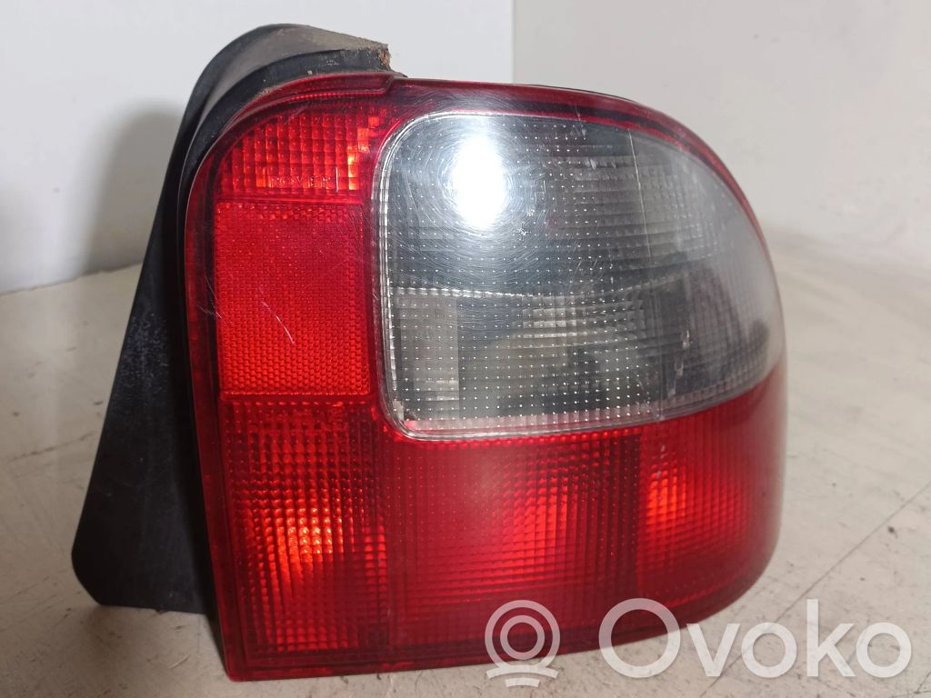 Rear/tail lights