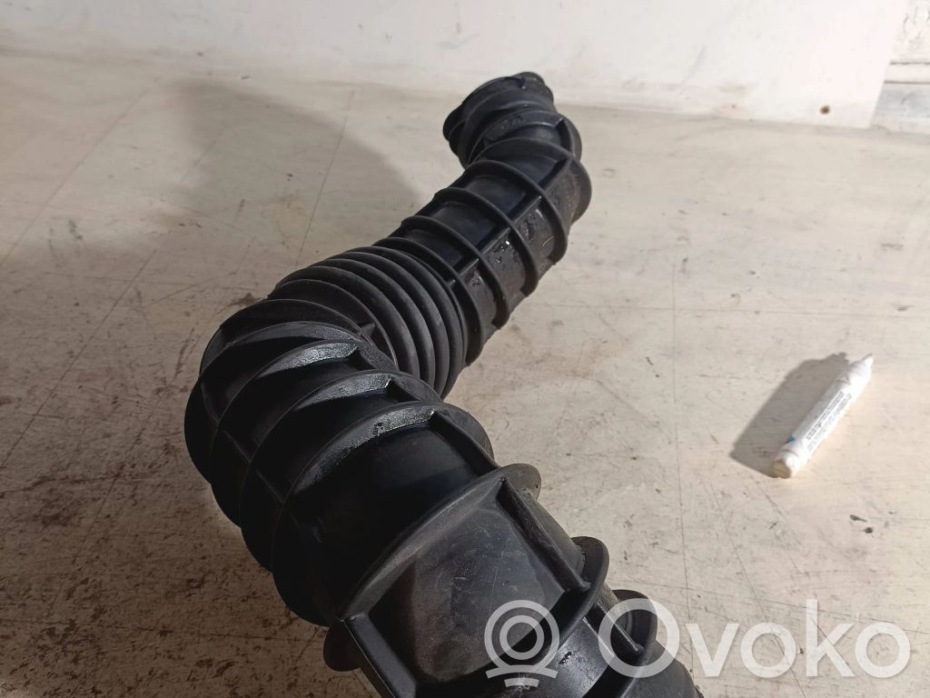 Ford Transit Šļūtene (-es) / caurule (-es) 
