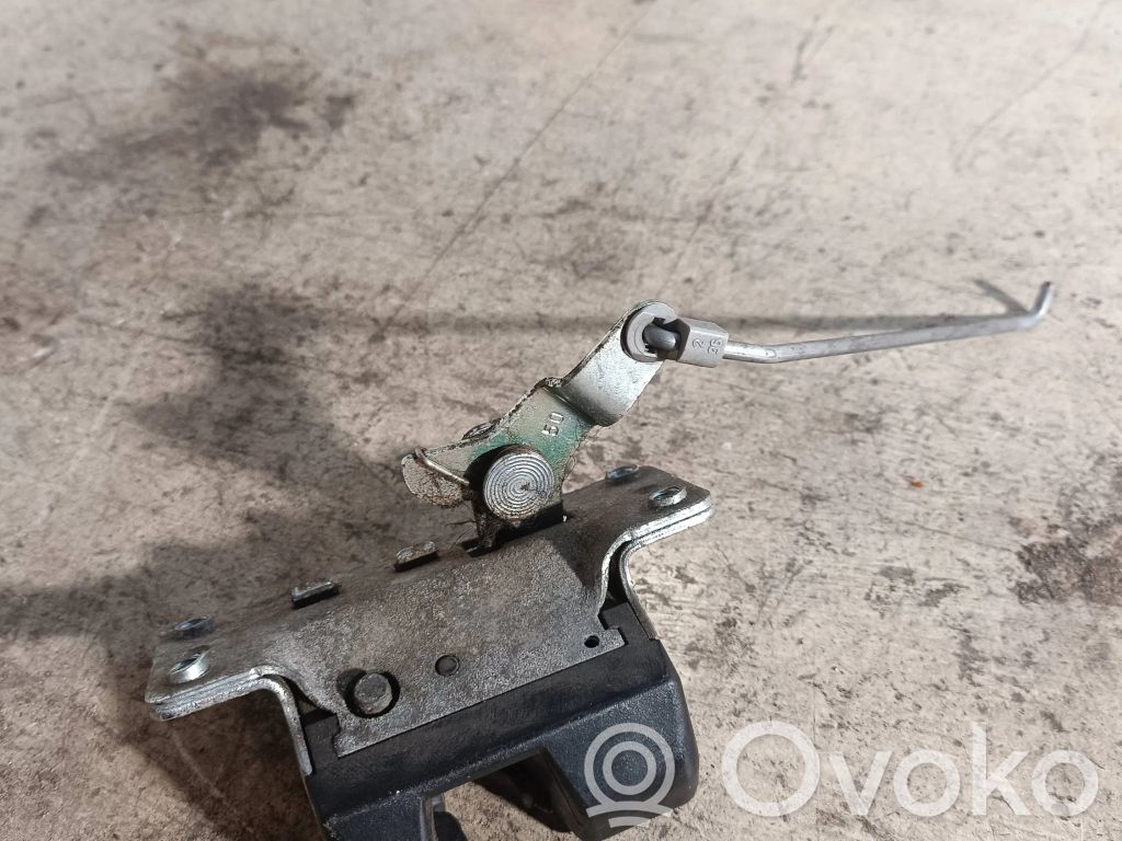 Opel Meriva A Spyna galinio dangčio 