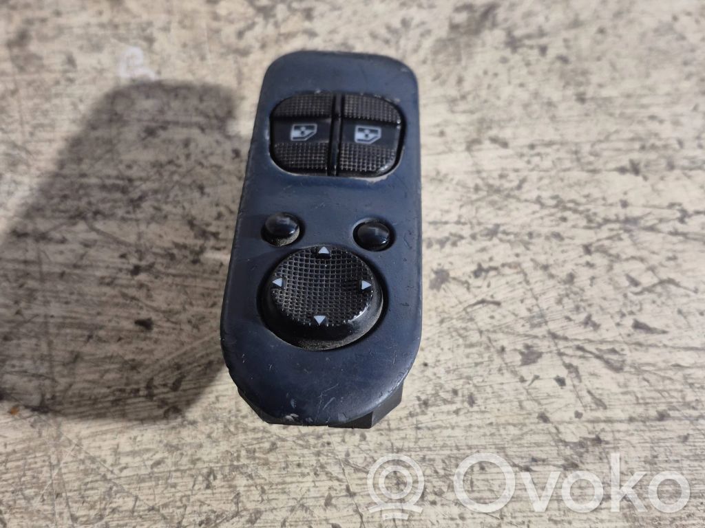Electric window control switch   7M0867255,7M0967255,95VWA11167
