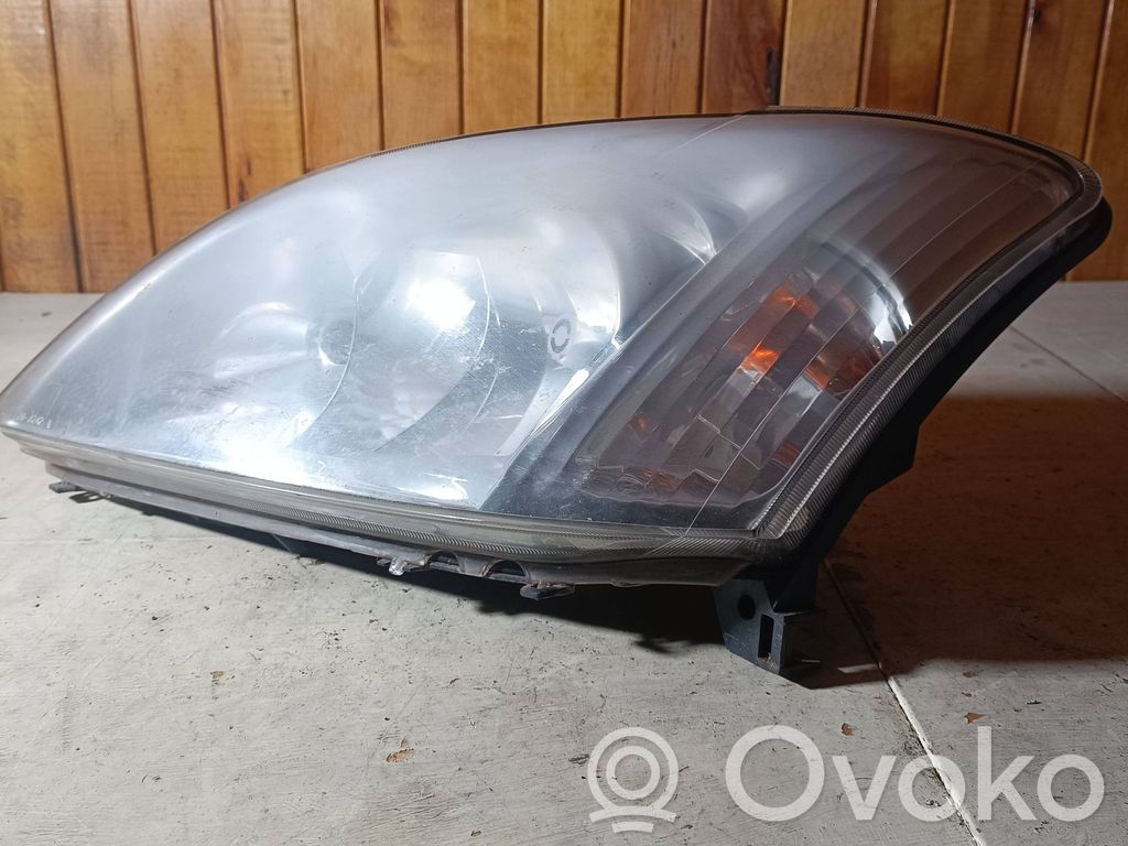 Toyota Corolla E120 E130 Headlight/headlamp 