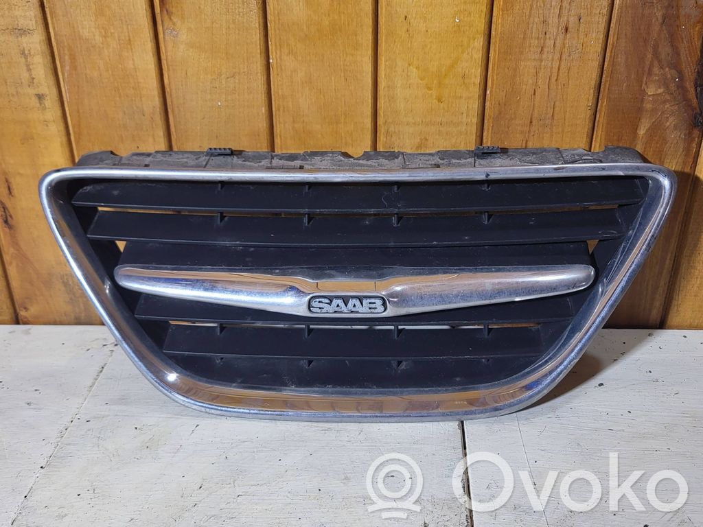 Saab 9-5 Front bumper upper radiator grill 