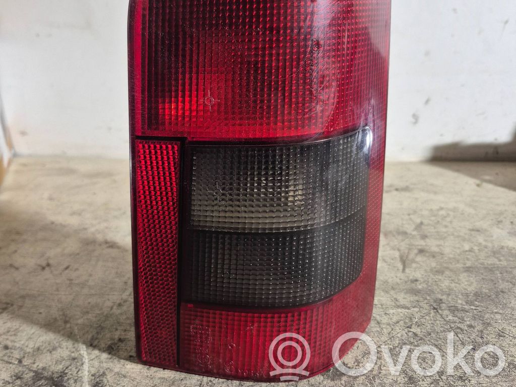Citroen Berlingo Aizmugurējais lukturis virsbūvē 