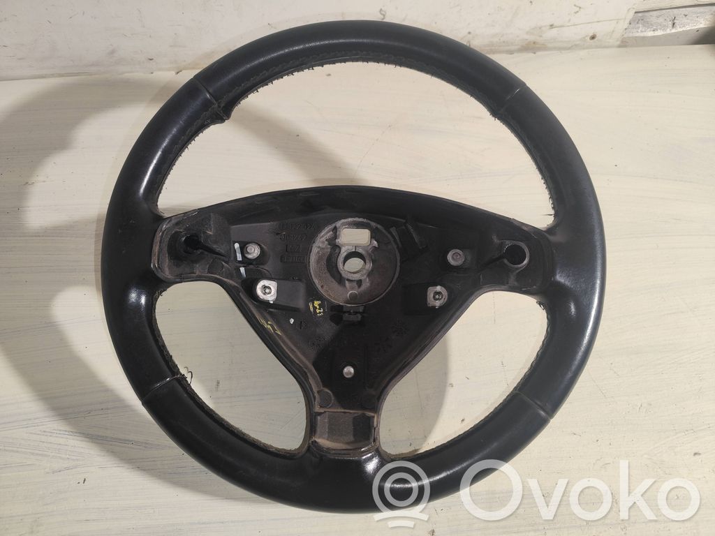 Opel Astra G Ohjauspyörä 
