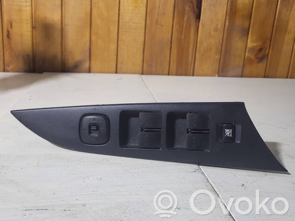 Mazda 3 I Electric window control switch 