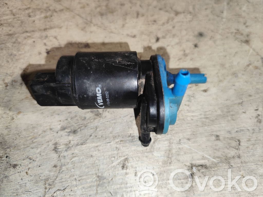 Ford Galaxy Windscreen/windshield washer pump 