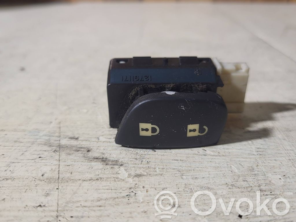 Saab 9-3 Ver2 Central locking switch button 