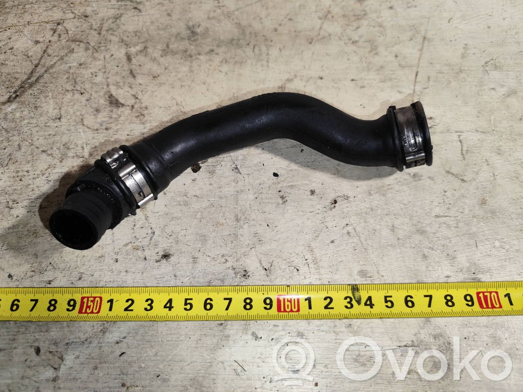 Ford Focus Ventilācijas caurule 