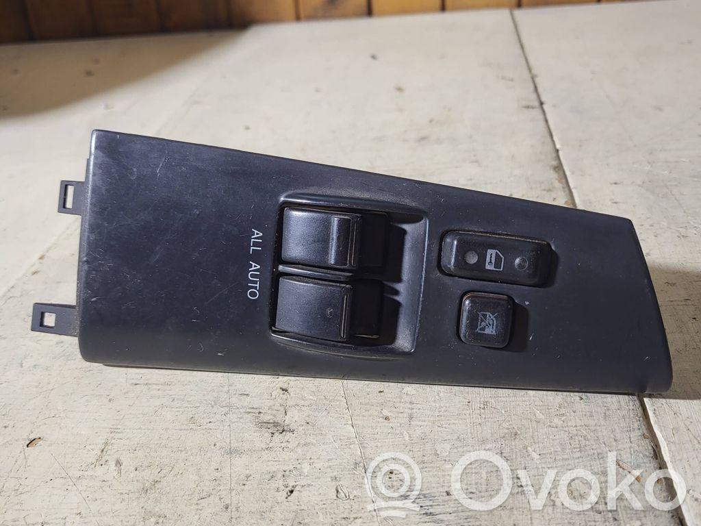 Toyota Corolla E120 E130 Electric window control switch 