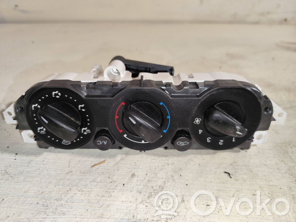 Ford Focus Climate control unit 