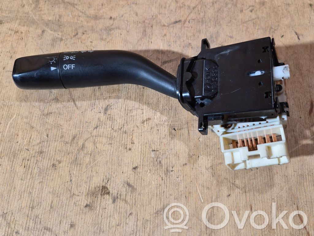 Commodo de clignotant   17A0893