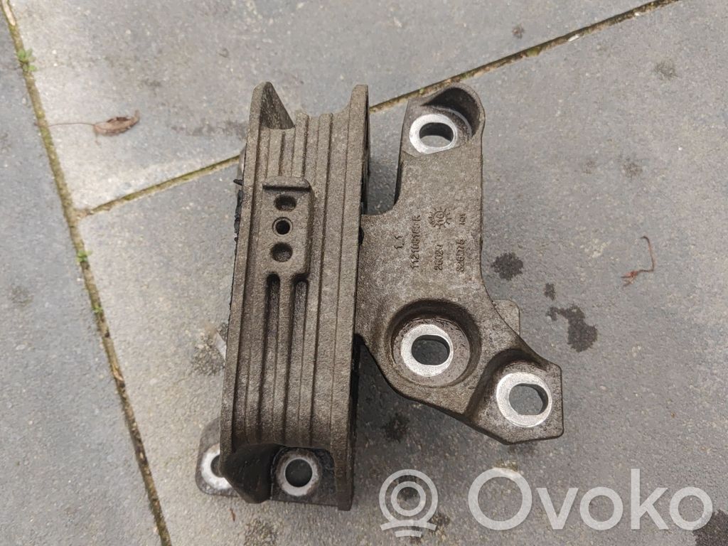 Renault Master III Engine mount bracket 