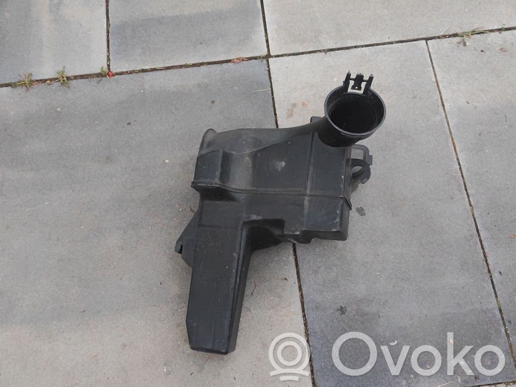 Citroen C3 Picasso Air intake duct part 