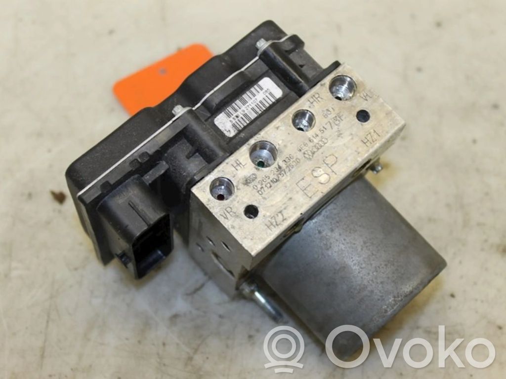 Pompa ABS   8E0910517H014,8E0614517BF06,8E0614517BF06,8E0910517H014,FCD6N672034K,UHG321