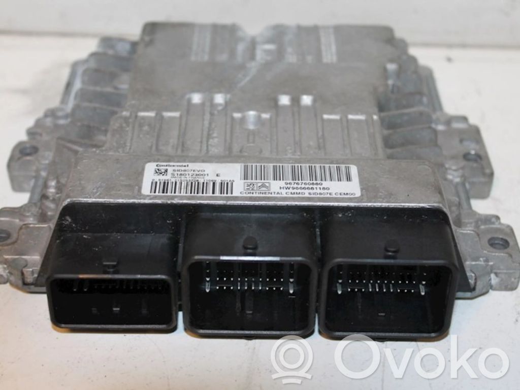 Sterownik / Moduł ECU   9676760880,9676760880