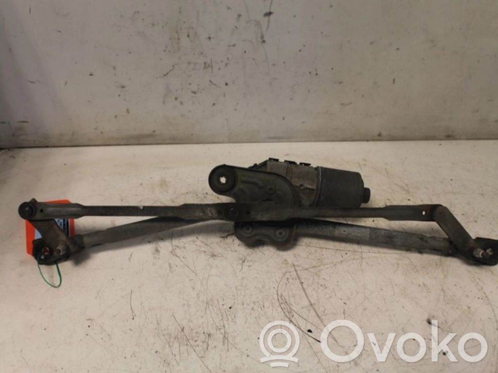 Ford Mondeo Mk III Etupyyhkimen vivusto ja moottori 