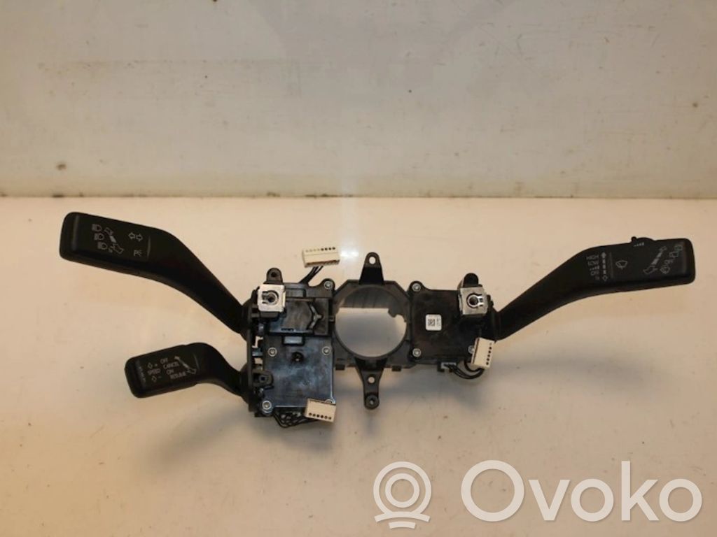 Seat Alhambra (Mk1) Boutons / interrupteurs volant 