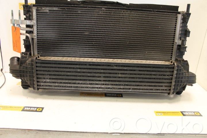 Ford Focus Chłodnica powietrza doładowującego / Intercooler 