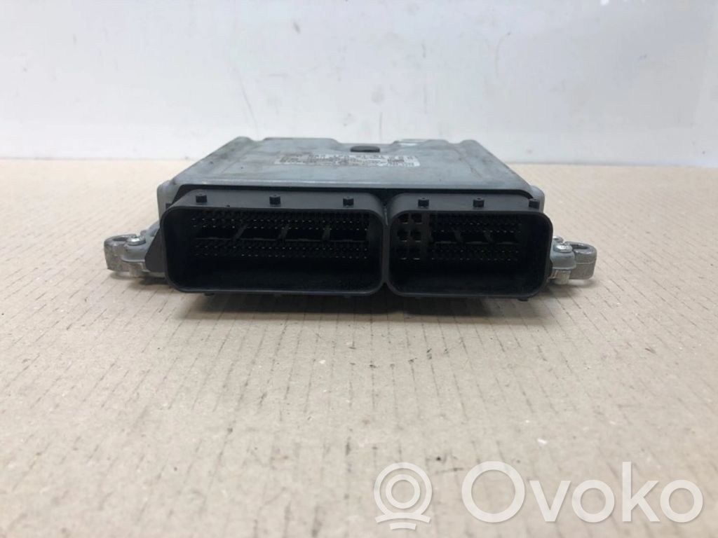 Mercedes-Benz E W213 Engine control unit/module 