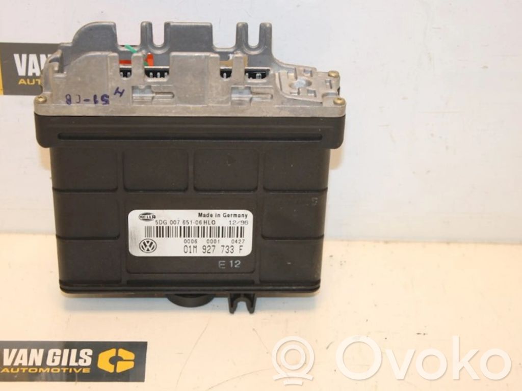 Volkswagen Golf III Gearbox control unit/module 
