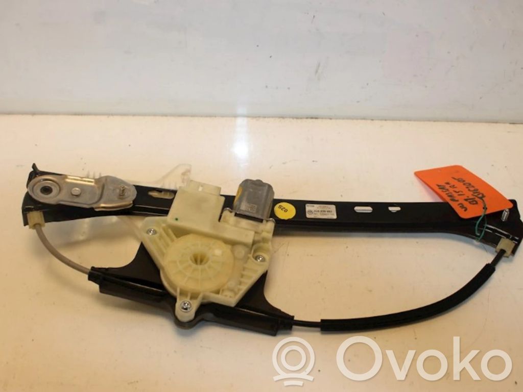 Volkswagen PASSAT B8 Macara geam spate manuală 