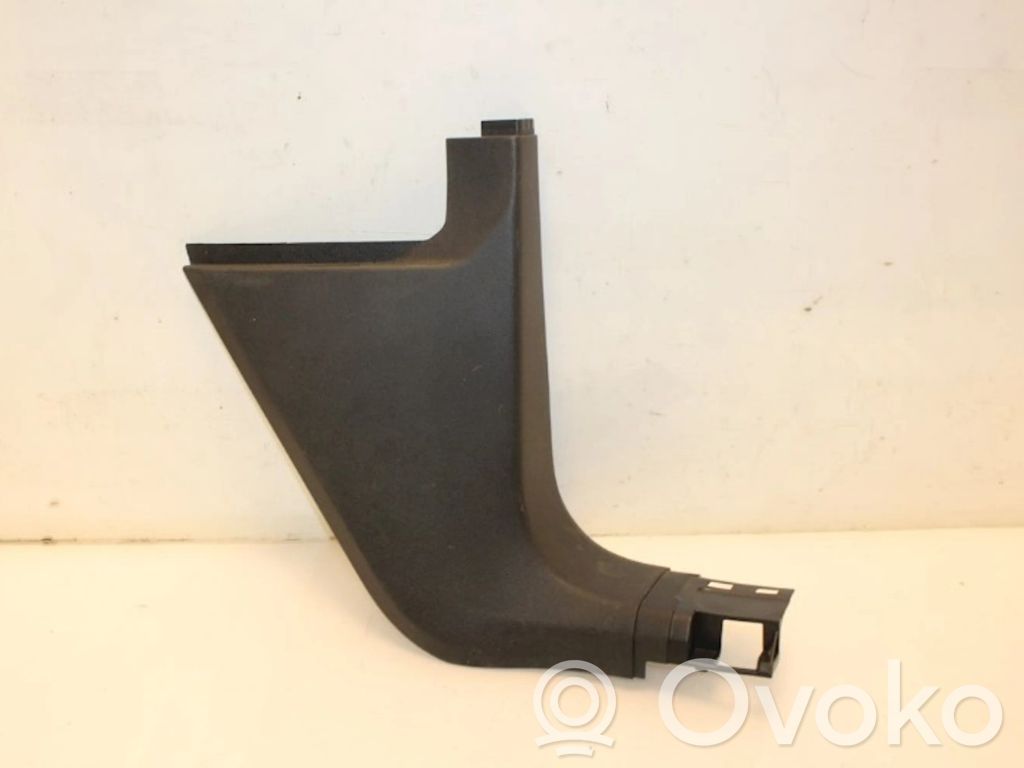 Volkswagen Tiguan Rivestimento montante (A) 