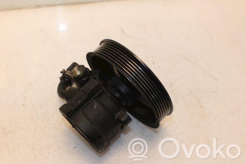 Volvo S40, V40 Ohjaustehostimen pumppu 