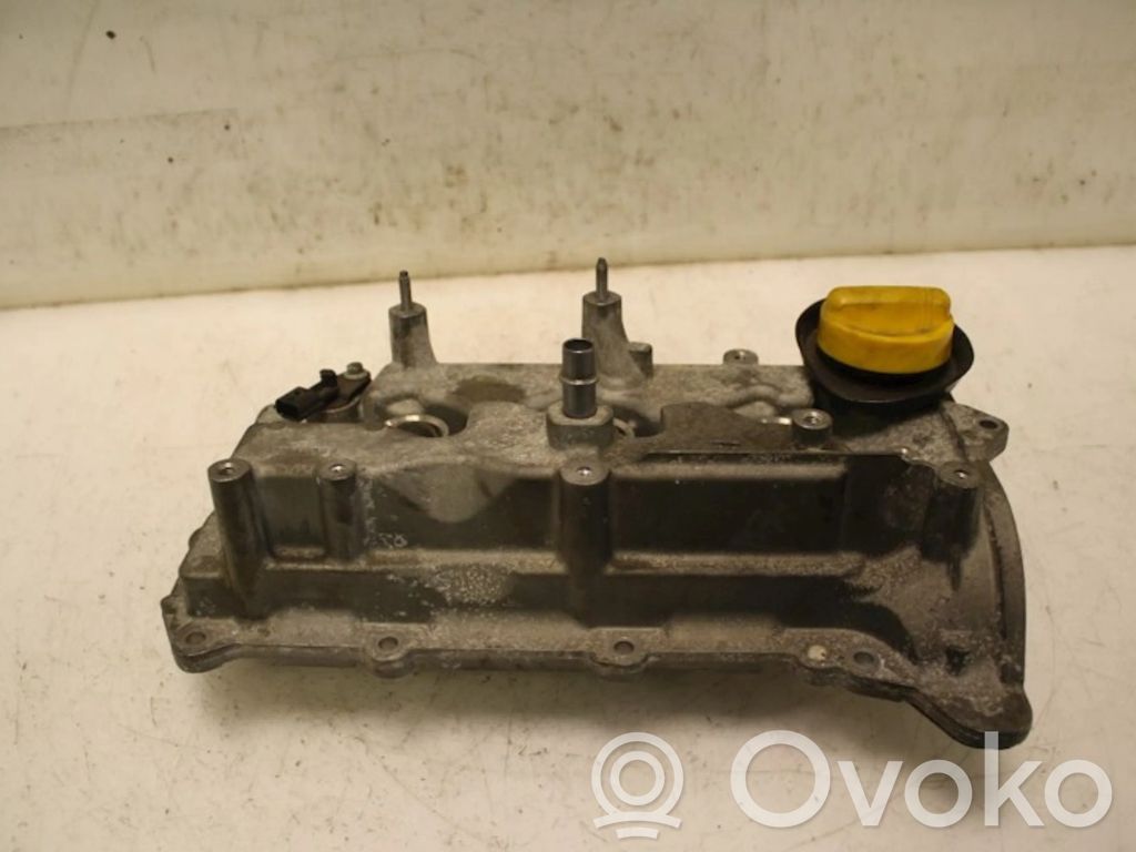 Renault Clio IV Capac culbutori 