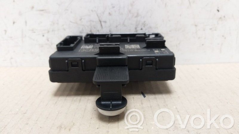 Volkswagen Golf VII Unitate/modul de comandă închidere centralizată 