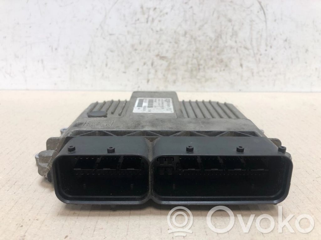 Unidad de control/módulo del motor   55194018,55194018