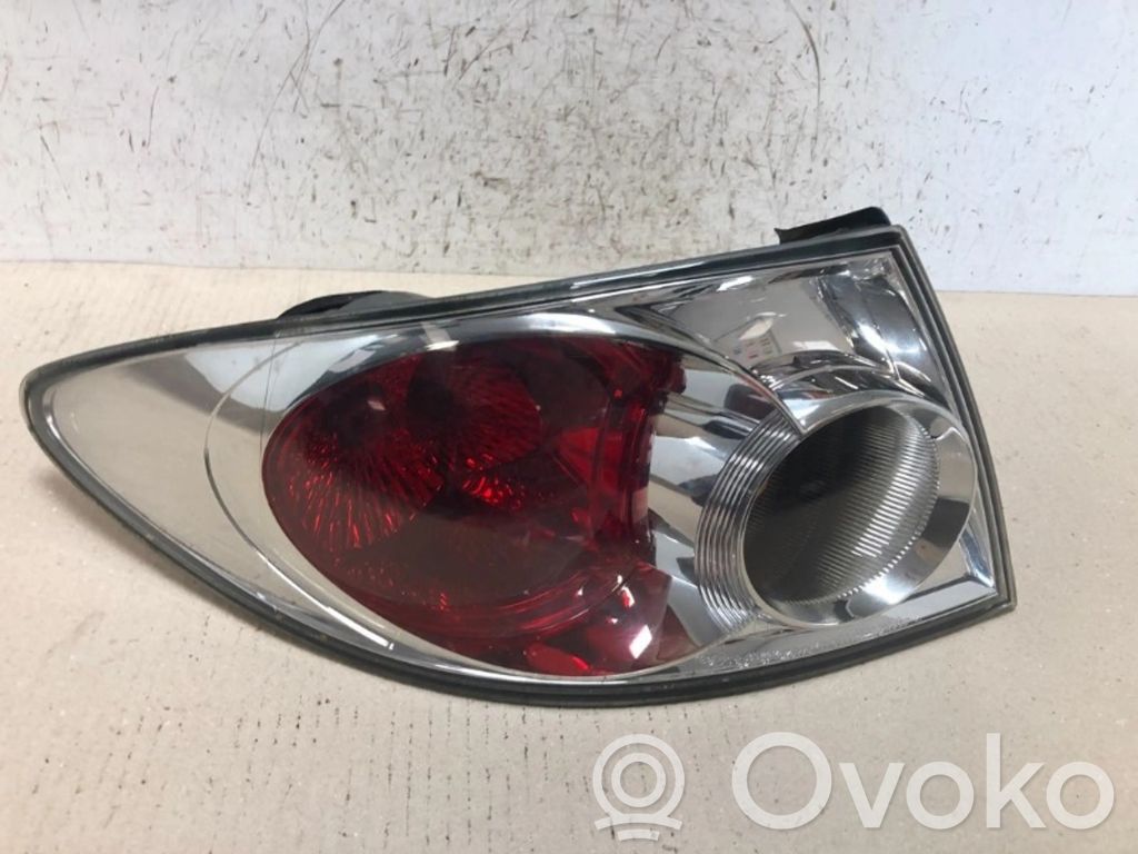 Lampa tylna