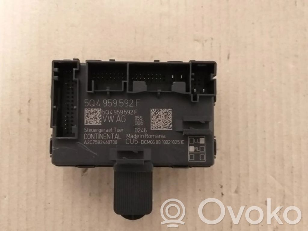 Volkswagen Golf VII Centralina/modulo chiusura centralizzata portiere 