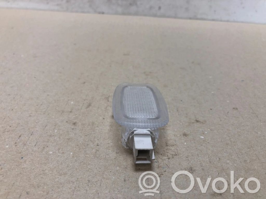 Mercedes-Benz B W246 W242 Lampă scaun spate 