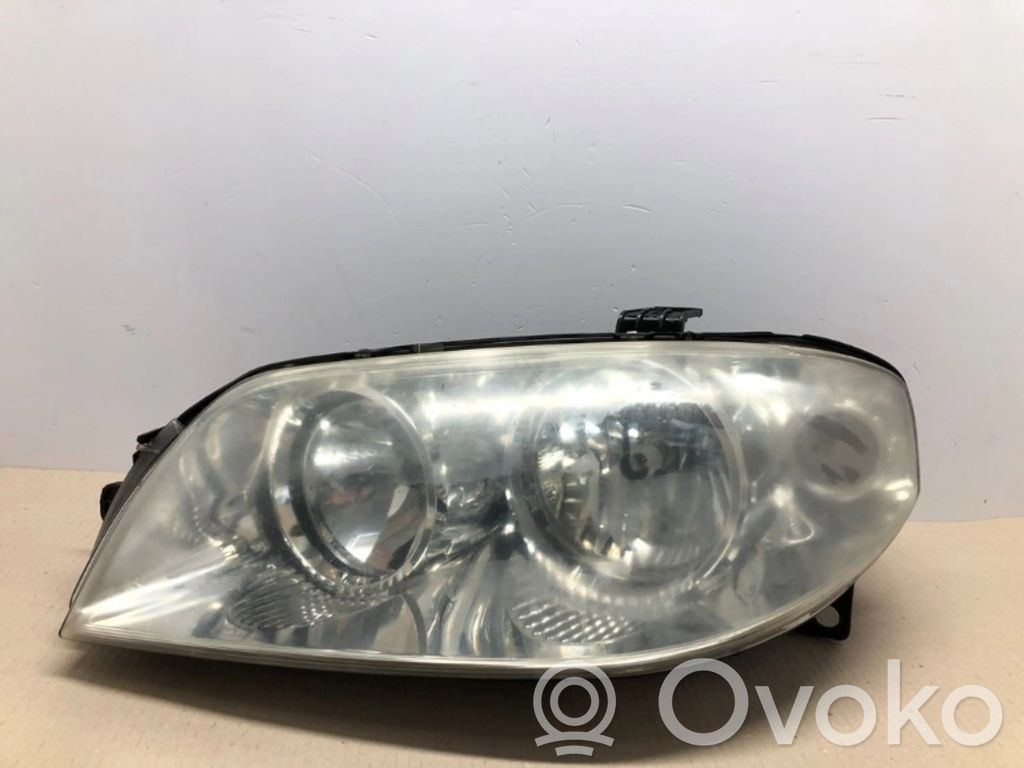 Fiat Punto (188) Phare frontale 